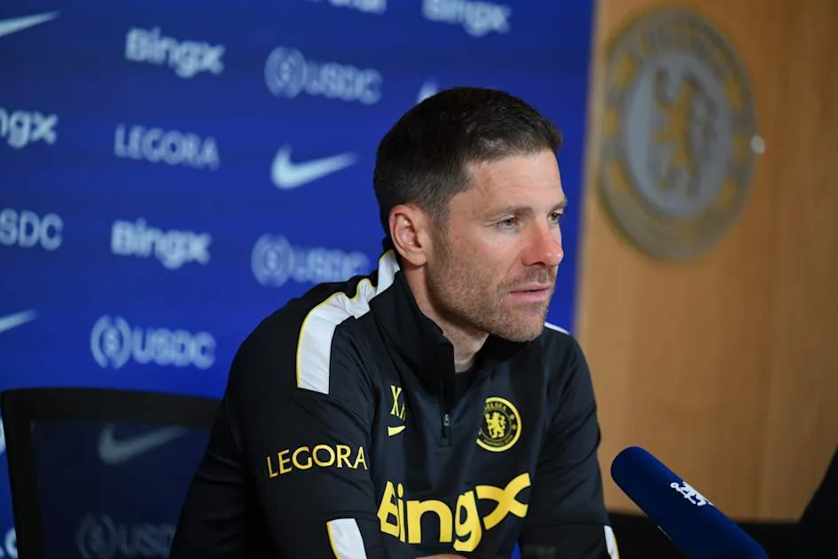 TRIPLE injury blow for Chelsea! Xabi Alonso sweat as Joao Pedro and two other stars miss training ahead of Brentford clash - Goal.com